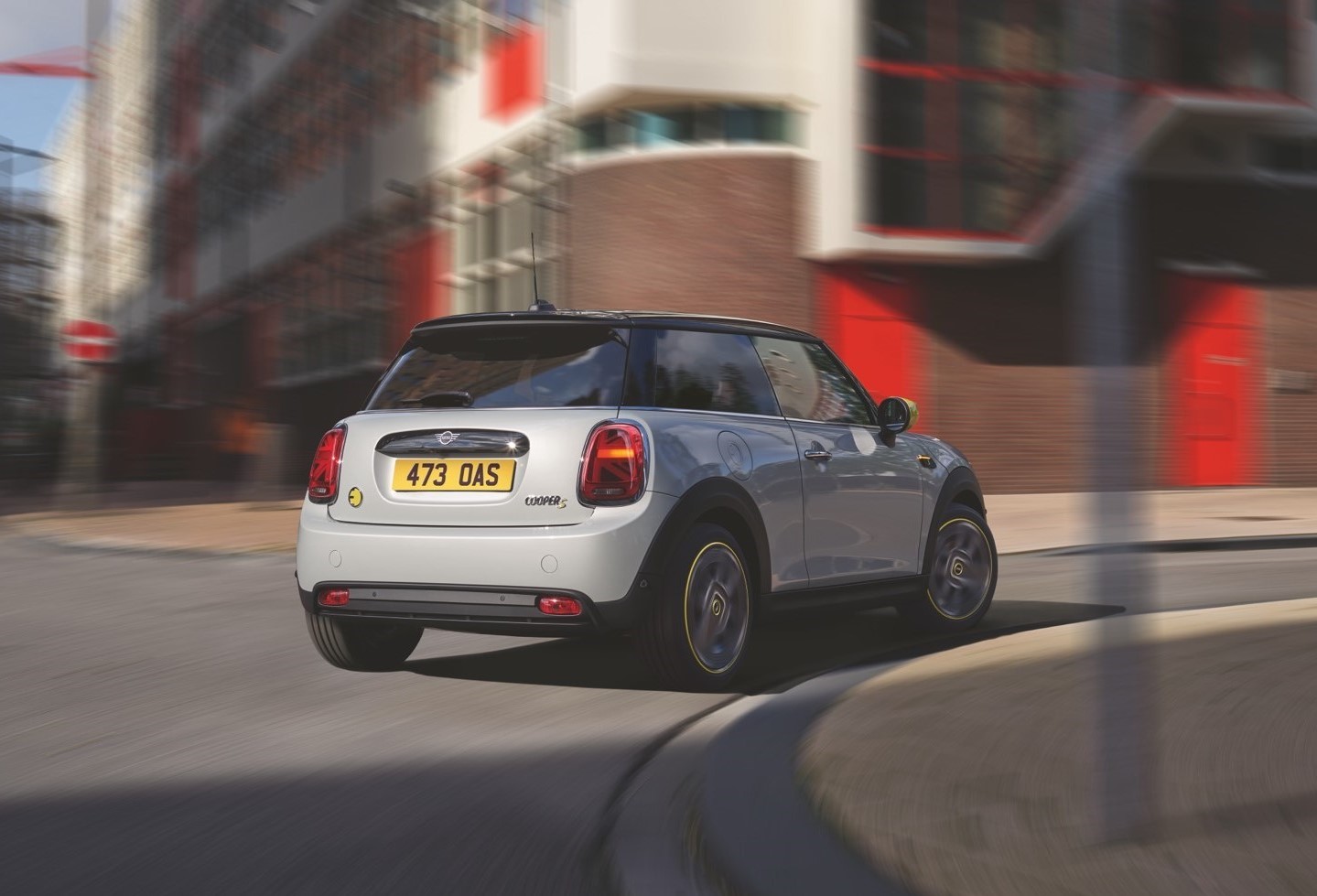 MINI Electric makes your money go further.